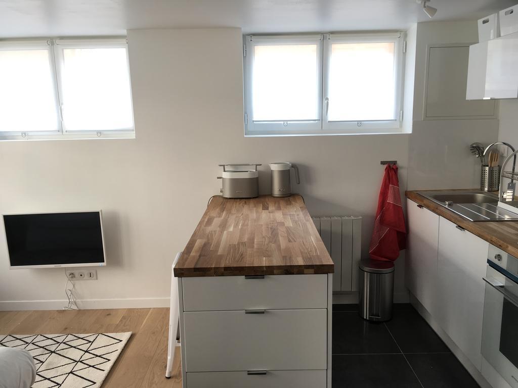Le Dix-Huit Studio Duplex Rouen Bagian luar foto