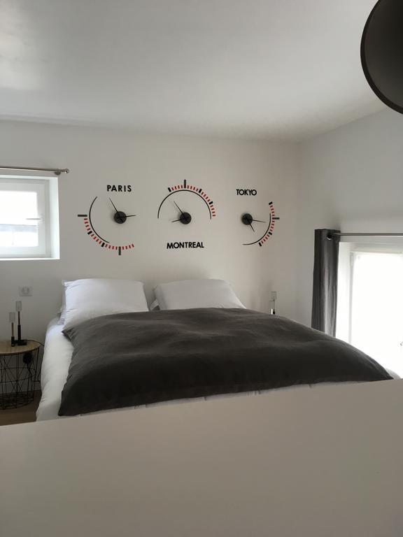 Le Dix-Huit Studio Duplex Rouen Bagian luar foto