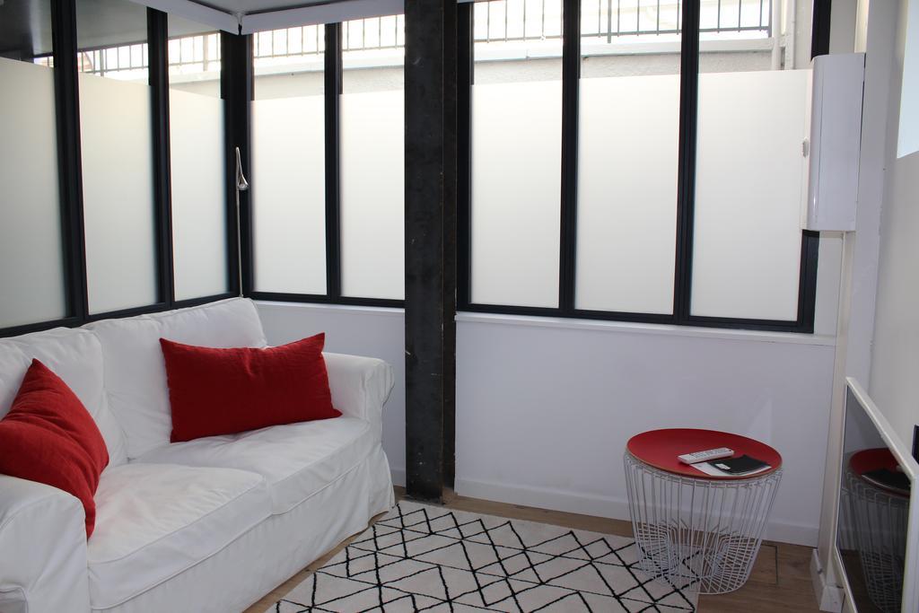 Le Dix-Huit Studio Duplex Rouen Bagian luar foto